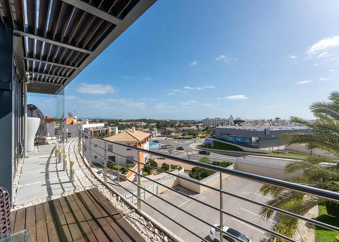 Penthouse Grand Noir By Algarve Holidays Guia (Faro)